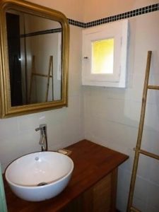 Le Tineiral apartment Les Bruyeres There is a separate WC and shower room and a hairdryer, iron and ironing board are provided for your convenience. 